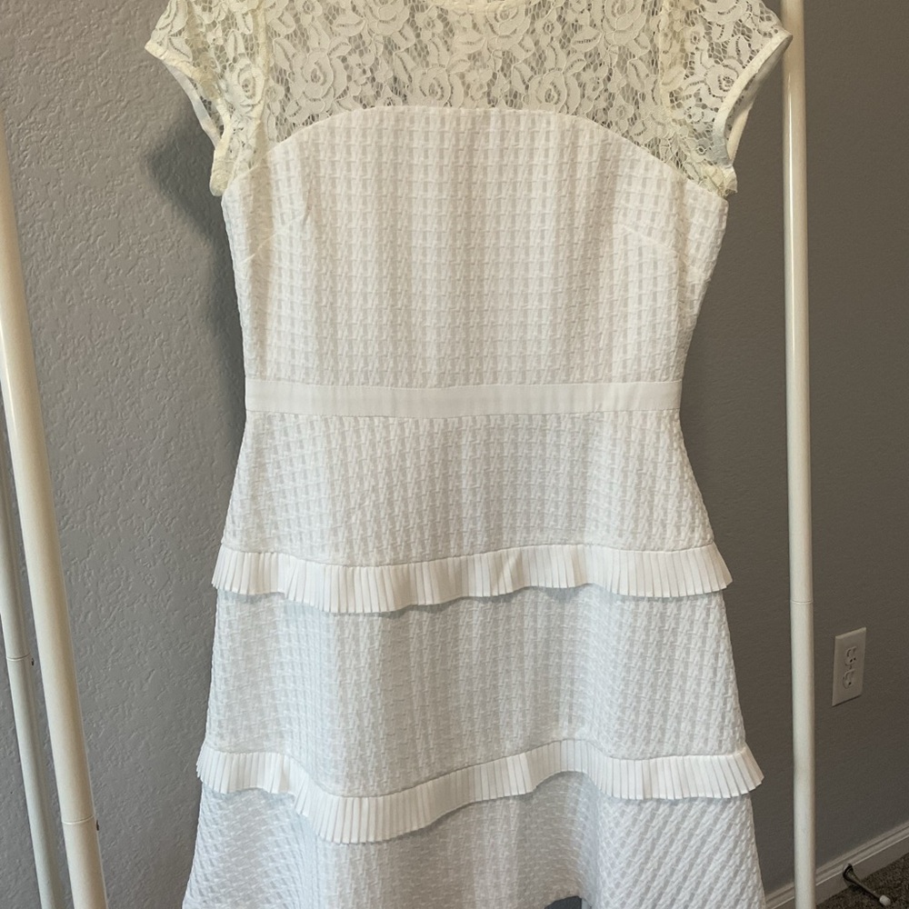 KENSIE Elegant White Lace Dress
